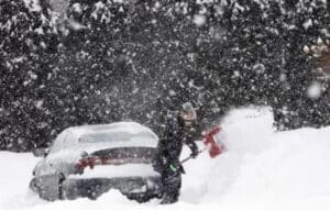 Severe Weather Tracking Apps: Stay Ahead of Snowstorms